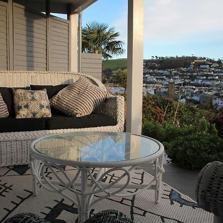 Bed and Breakfast Compass Rose Dartmouth Exterior foto