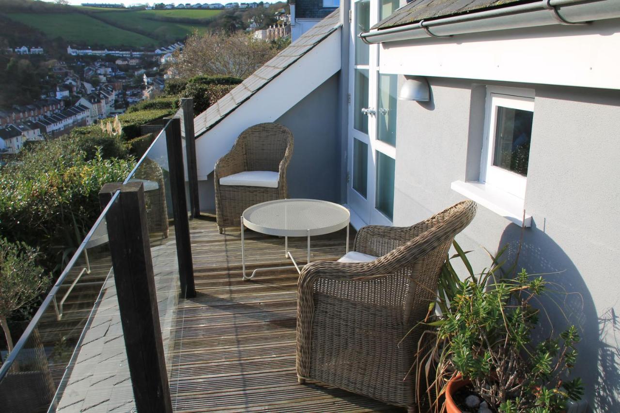 Bed and Breakfast Compass Rose Dartmouth Exterior foto