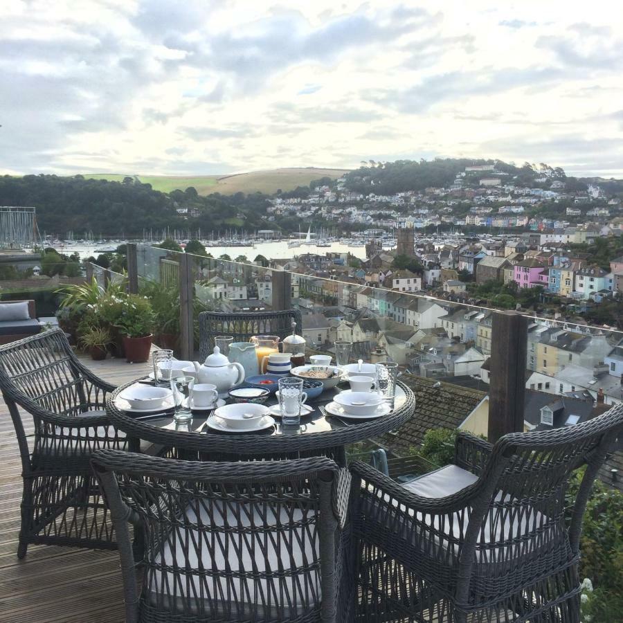 Bed and Breakfast Compass Rose Dartmouth Exterior foto