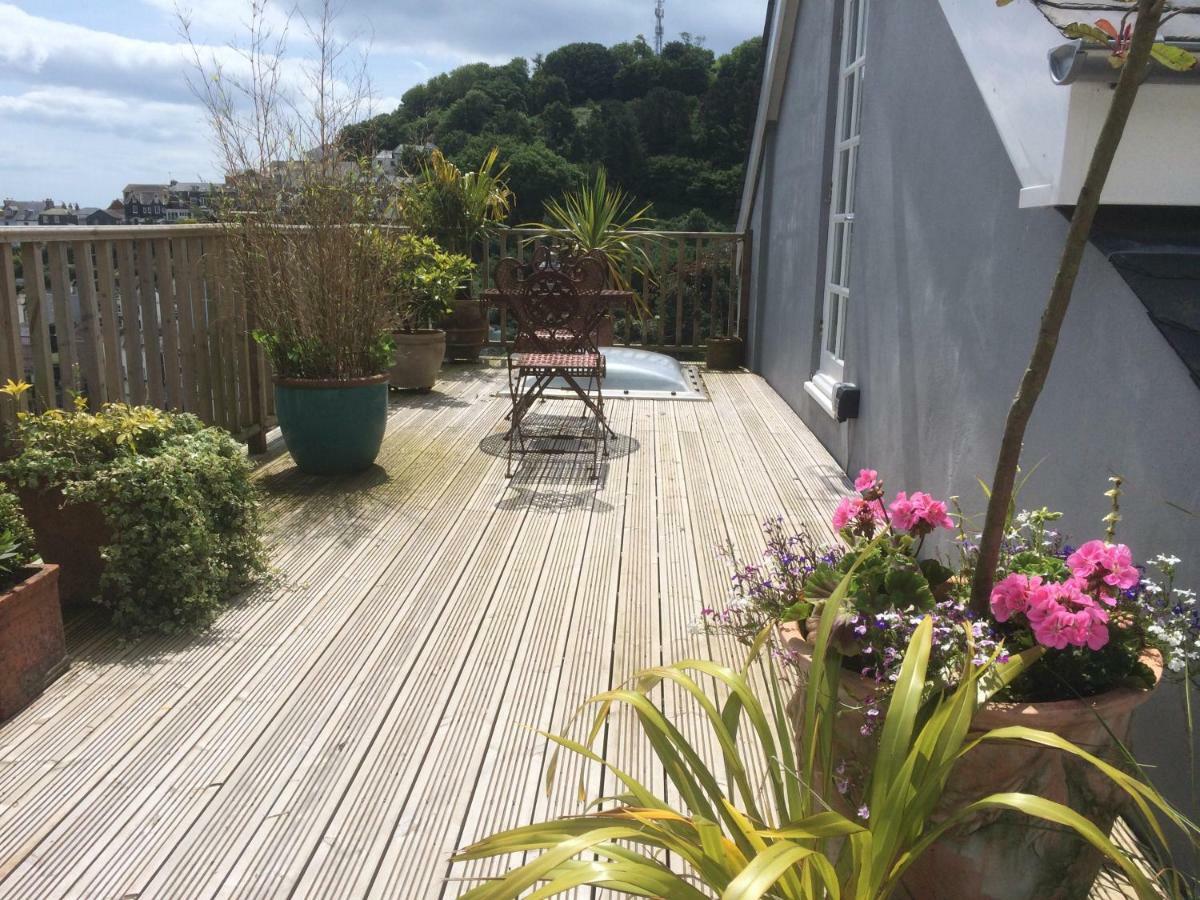 Bed and Breakfast Compass Rose Dartmouth Exterior foto